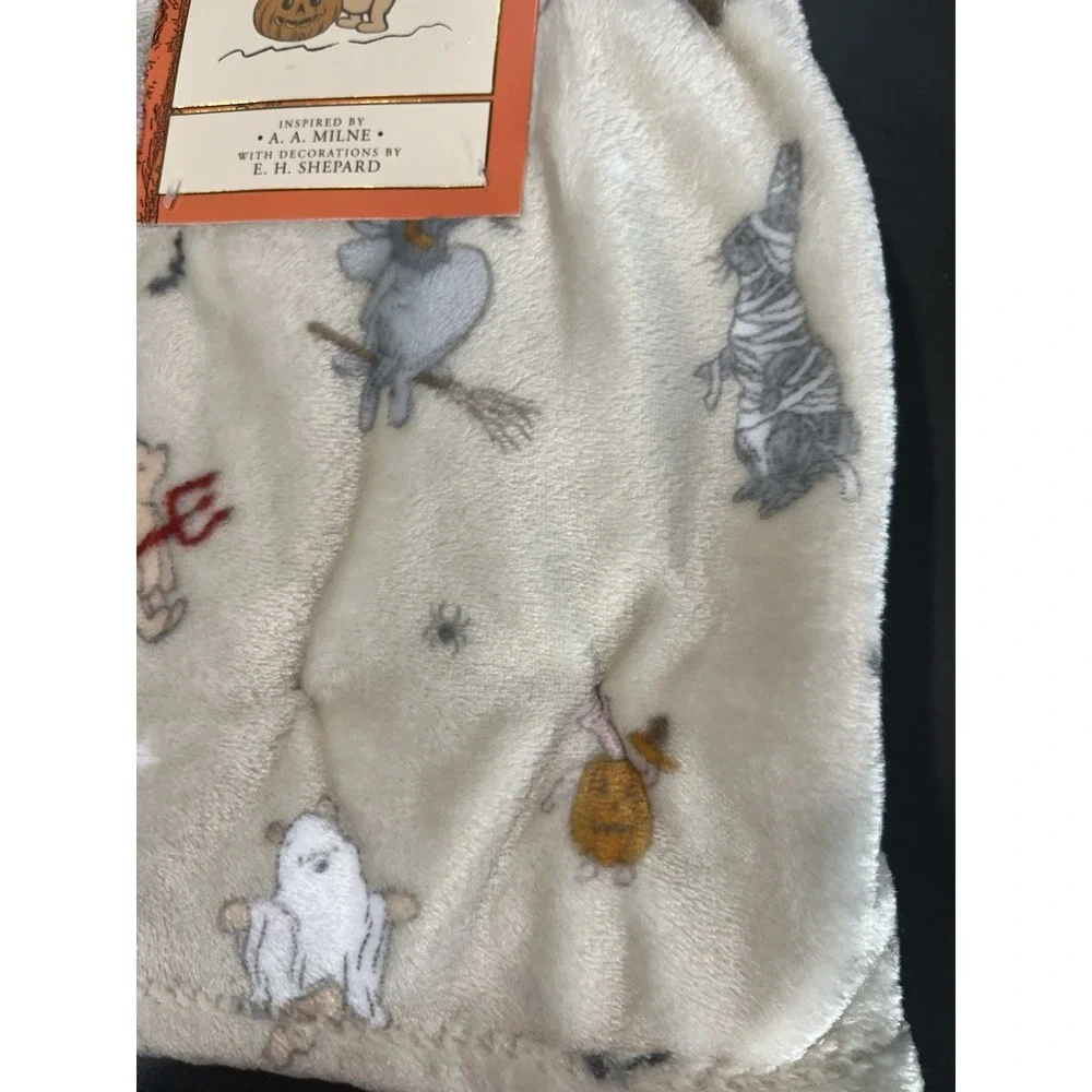 Classic Disney Winnie The Pooh Halloween Baby Blanket Eeyore Piglet Costumes NEW